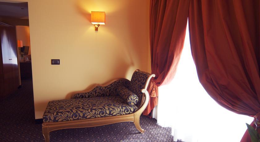 Bram Hotel Lamezia Terme Eksteriør bilde